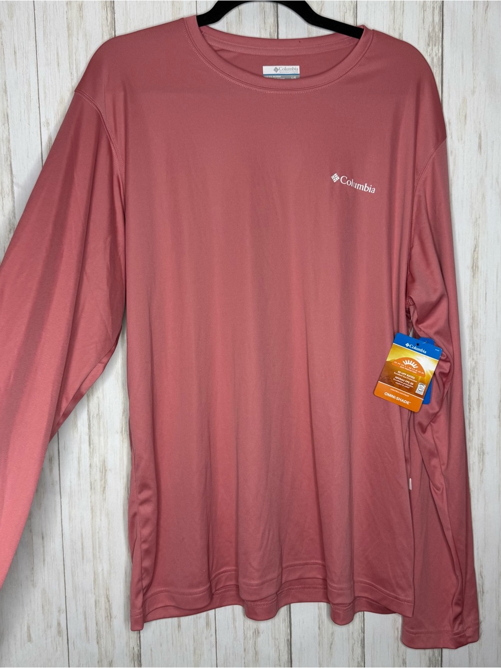 Columbia Men’s Long Sleeve Performance Shirt Salmon